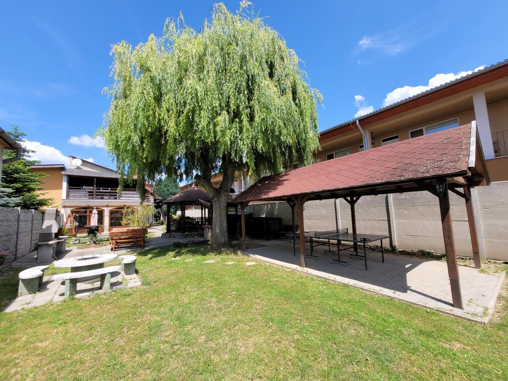 Penzion Korzo สตูโรโว ภายนอก รูปภาพ
